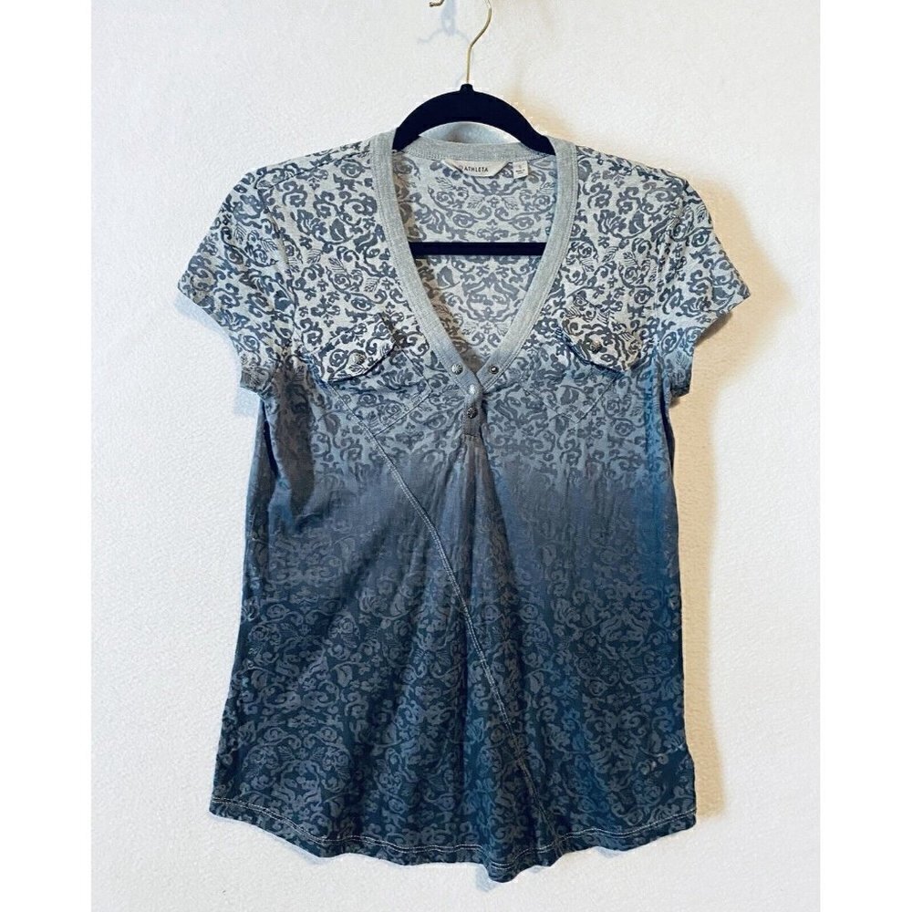 Athleta Top Womens Small Burnout Print Military Yoga Tee Granite Gray Ombre